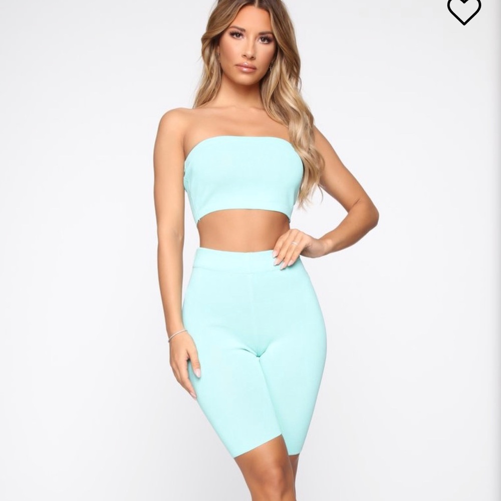Fashion Nova ‘Tracy’ Biker Short Set in Mint